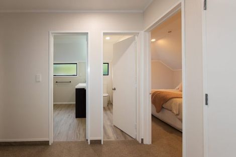 Photo of property in 26 Cumberland Rise, Taradale, Napier, 4112