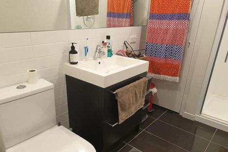 Photo of property in Nouvo Apartments, 3j/21 Rugby Street, Mount Cook, Wellington, 6021