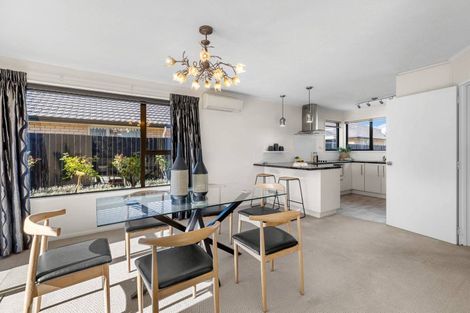 Photo of property in 8a Freyberg Avenue, Riccarton, Christchurch, 8011