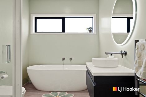 Photo of property in 9 Craigellachie Lane, Kenmure, Dunedin, 9011