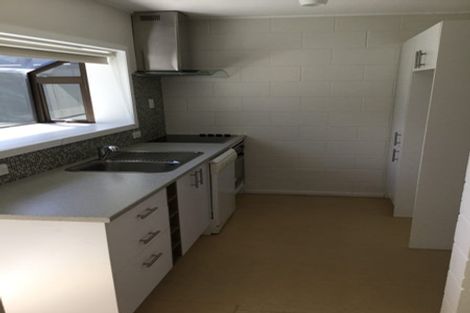 Photo of property in 19/4u Dr Taylor Terrace, Johnsonville, Wellington, 6037