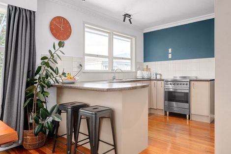 Photo of property in 37 Sandwich Road, St Andrews, Hamilton, 3200