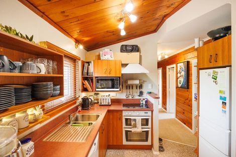 Photo of property in 2 Dalrymple Place, Marton, 4710