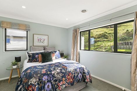 Photo of property in 7 Moston Grove, Churton Park, Wellington, 6037