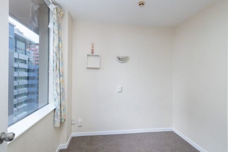 Photo of property in Terrace Tower Apartments, 8a/126 The Terrace, Wellington Central, Wellington, 6011