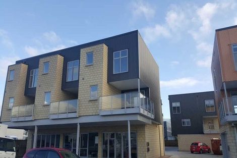 Photo of property in 7u4 Vialou Street, Hamilton Central, Hamilton, 3204