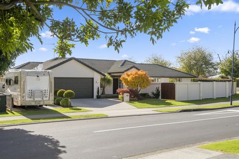 Photo of property in 2 Kakapo Place, Pyes Pa, Tauranga, 3112