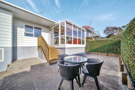 Photo of property in 2/52 Highland Park Drive, Highland Park, Auckland, 2010