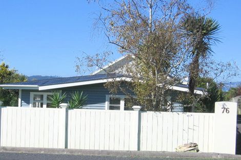 Photo of property in 76 Wiseley Road, West Harbour, Auckland, 0618