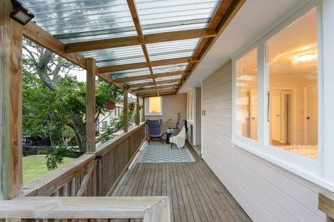 Photo of property in 27a Langton Road, Stanmore Bay, Whangaparaoa, 0932