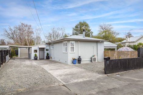 Photo of property in 2 Wood Street, Greytown, 5712