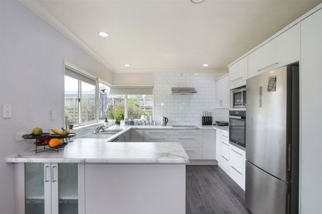 Photo of property in 1 Waimanawa Lane, Waiuku, 2123