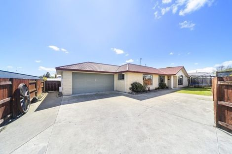Photo of property in 72 Parnell Heights, Kelvin Grove, Palmerston North, 4414