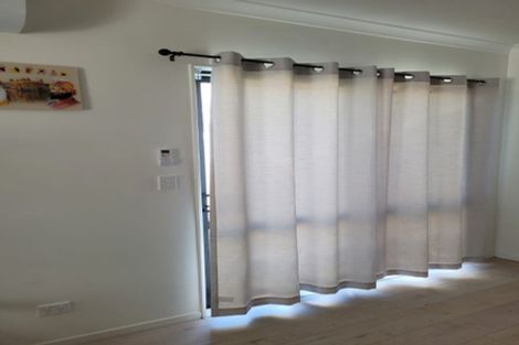 Photo of property in 48a Nikau Street, New Lynn, Auckland, 0600