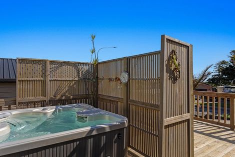 Photo of property in 87 Pakeha Street, Matata, 3194
