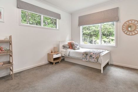 Photo of property in 100 Durey Road, Dairy Flat, Albany, 0792