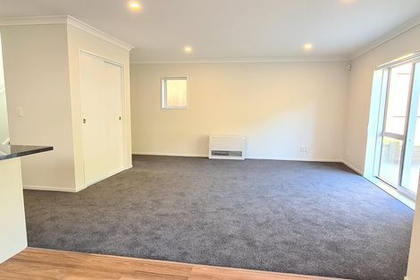 Photo of property in 15 Stockport Grove, Churton Park, Wellington, 6037