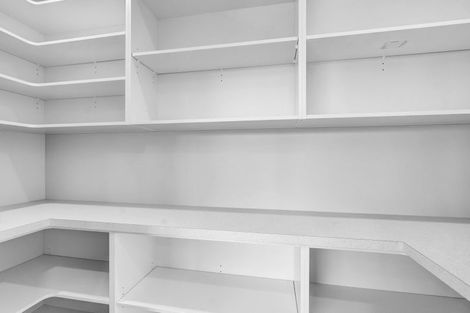 Photo of property in 9 Midsummer Avenue, Stratford, 4332