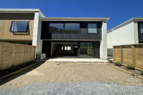 Photo of property in 175c Sutherland Road, Lyall Bay, Wellington, 6022