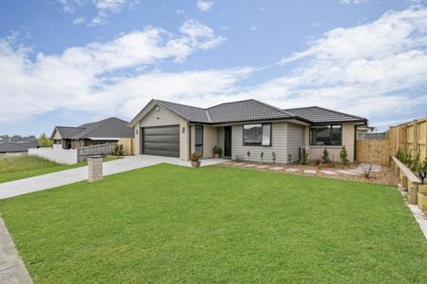 Photo of property in 86 Westmuir Crescent, Pokeno, 2402