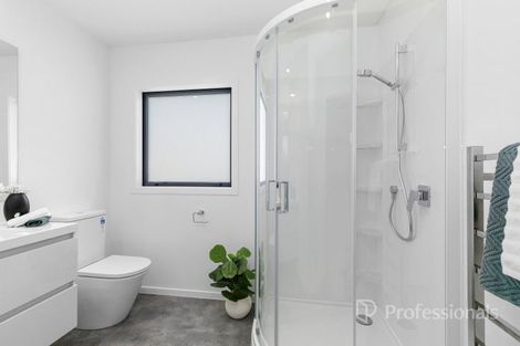 Photo of property in 1/104 Martin Street, Wallaceville, Upper Hutt, 5018