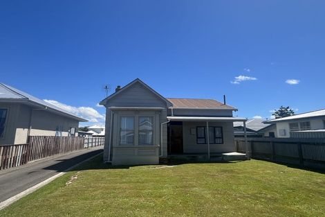 Photo of property in 24 Hereford Street, West End, Palmerston North, 4410