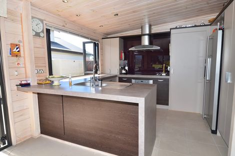 Photo of property in 115 Motu Hei, Pauanui, Hikuai, 3579