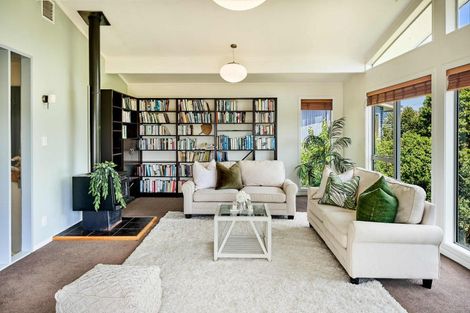 Photo of property in 4 Meridian Way, Whitby, Porirua, 5024