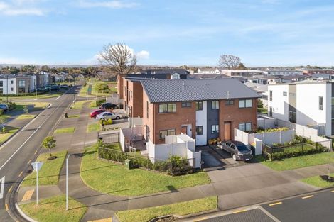 Photo of property in 54 Te Napi Drive, Takanini, 2112