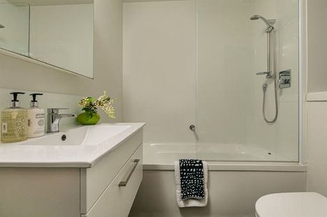 Photo of property in 402/160a Hobsonville Point Road, Hobsonville, Auckland, 0616