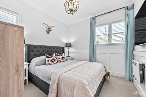 Photo of property in 31 Birdwood Road, Waterloo, Lower Hutt, 5011