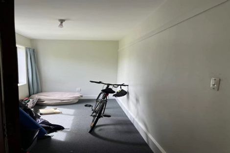 Photo of property in 106 Rattray Street, Riccarton, Christchurch, 8041