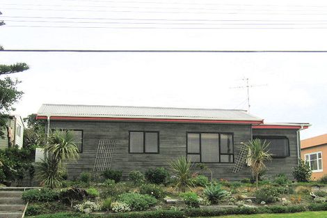 Photo of property in 96b Seaview Road, Paraparaumu Beach, Paraparaumu, 5032