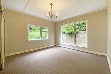 Photo of property in 49 Pembroke Road, Northland, Wellington, 6012
