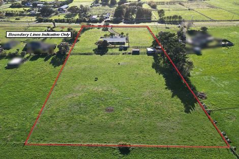 Photo of property in 112 Avenue Road, Foxton, 4891