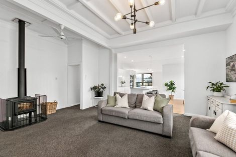 Photo of property in 214 Porangahau Road, Waipukurau, 4200