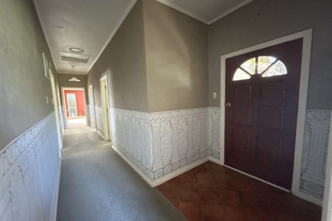 Photo of property in 14 Savage Crescent, West End, Palmerston North, 4412
