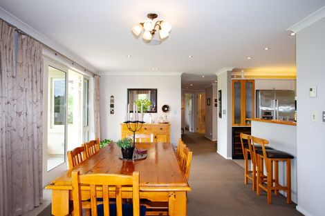 Photo of property in 28 Robert Ross Place, Clendon Park, Auckland, 2103