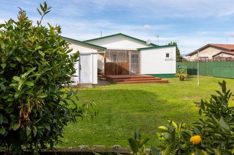 Photo of property in 41 Ross Street, Woodville, 4920