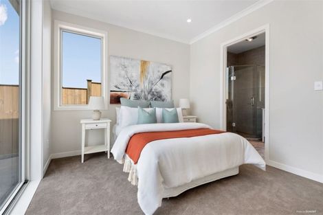 Photo of property in 6 Byron Drury Way, Riverhead, 0820