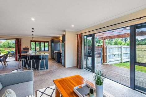 Photo of property in 33 Killalea Place, Paraparaumu, 5032