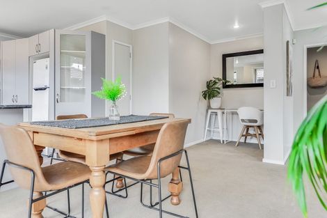 Photo of property in 14 Parkside Drive, Huntington, Hamilton, 3210