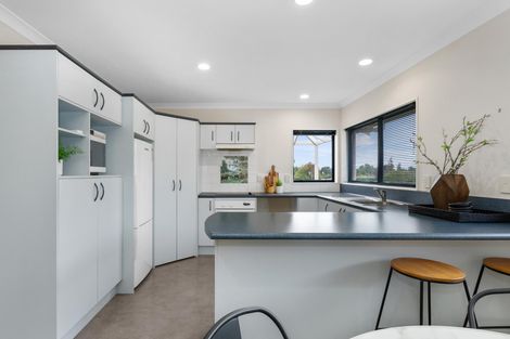 Photo of property in 2 Cedar Way, Morrinsville, 3300