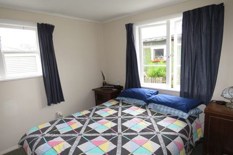 Photo of property in 66 Domett Street, Westport, 7825