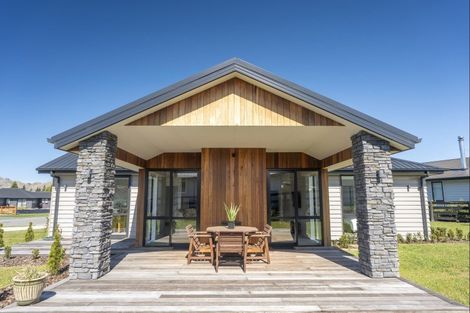 Photo of property in 25 William Jones Place, Hanmer Springs, 7334