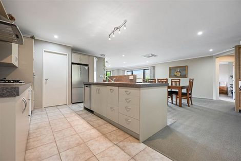 Photo of property in 12 Rosewood Court, Huntington, Hamilton, 3210