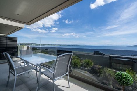 Photo of property in 2/88 Lake Terrace, Taupo, 3330