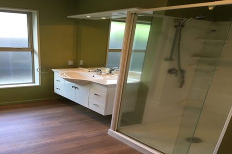 Photo of property in 26 Linkwater Way, Parklands, Christchurch, 8083