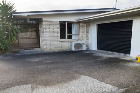 Photo of property in 15 Meachen Terrace, Waiuku, 2123