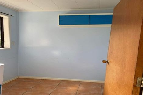 Photo of property in 64 Tamahere Drive, Glenfield, Auckland, 0629